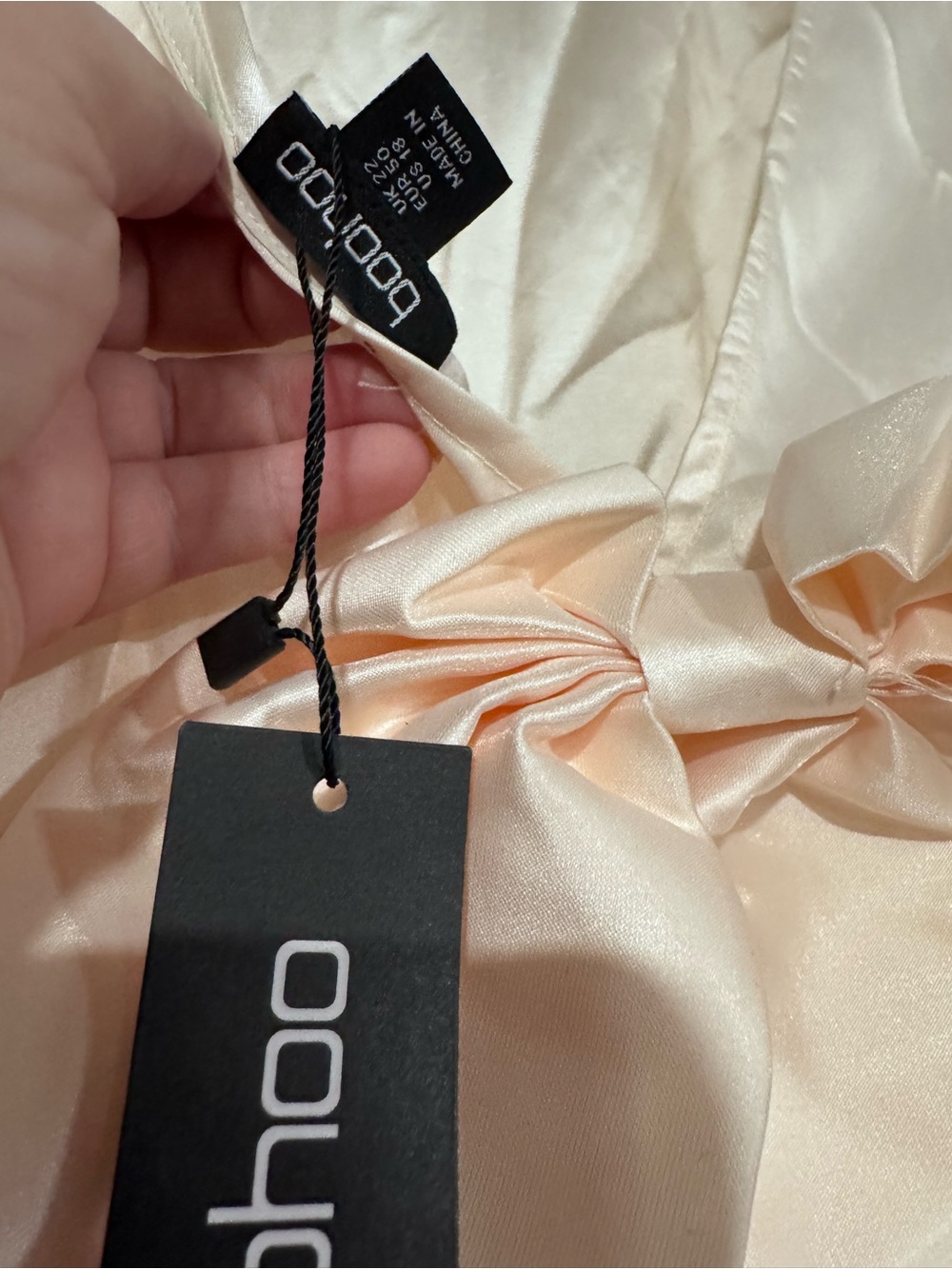 Boohoo Ivory Puff-Sleeve Mini Dress with Bow - Picture 6 of 6